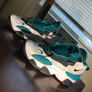 nike air speed turf shoes